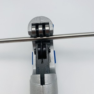 เครื่องตัดท่อแบบหมุน LJFLO ขนาด 4-32 มม. สำหรับท่อสแตนเลสและทองแดง แบบพกพาสำหรับใช้ในบ้าน - Product Image 2