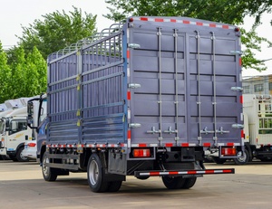 Nuevo Camión HOWO Sinotruk de 5 Toneladas, Mini Camión 4x2 <span class=keywords><strong>4x4</strong></span>, Cabina Sencilla, Ligero, 4 Ruedas, 6 Ruedas, Camión de Carga Diésel, Volante a la Izquierda/Derecha, Camiones con Reja - Product Image 5