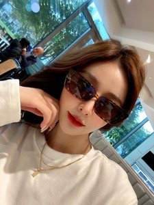 <span class=keywords><strong>Occhiali</strong></span> <span class=keywords><strong>da</strong></span> <span class=keywords><strong>sole</strong></span> <span class=keywords><strong>donna</strong></span> montatura piccola rettangolare o quadrata cat eye <span class=keywords><strong>occhiali</strong></span> <span class=keywords><strong>da</strong></span> <span class=keywords><strong>sole</strong></span> <span class=keywords><strong>donna</strong></span> piccola montatura trendy lusso b - Product Image 4