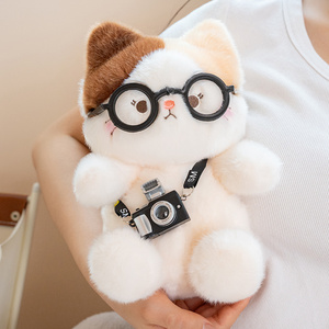 Peluche de Gato <span class=keywords><strong>Calico</strong></span> con Cámara, Súper Suave, Relleno de Algodón PP y Gránulos Pesados, Peluche de Cumpleaños, Juguete para Mascotas, Llavero - Product Image 2
