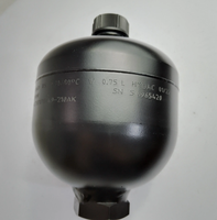 Un grand nombre d'accumulateurs à diaphragme de type SB0210-0.75E1 d'origine