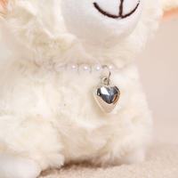 En gros, Porte-clés pendentif mignon en peluche agneau avec collier de perles, OEM, super doux, mascotte mouton, jouet en peluche pour cadeau