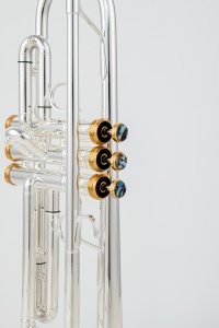 Trompeta Profesional de Alta Calidad con Tono BB, Cuerpo de Latón, Bañada en Plata, Vara de Afinación Inversa, Llave de Agua <span class=keywords><strong>Amado</strong></span>, Instrumento de Viento Duradero - Product Image 3