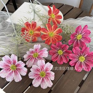 Fleurs artificielles Jinxi Cosmos bleues et violettes en soie floquée pour mariage, décoration intérieure, accessoires de photographie en extérieur - Product Image 2