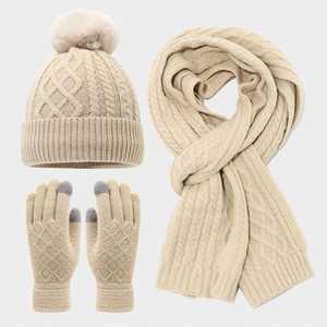 Conjunto de 3 Piezas para Mujer: Gorro de Punto, Bufanda y Guantes Táctiles para Invierno, con Protección para las Orejas y Forro Polar - Product Image 1