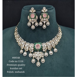 <b>Gold</b> Plated Kundan Necklace <b>Set</b> 09548 with Matching Earrings for Women Festive Wear Wedding Party <b>Jewelry</b> - Product Image 1