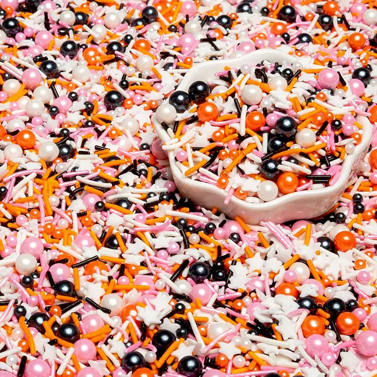 Desain kustom ekonomis Sprinkles jumlah besar hati bahan dekorasi roti