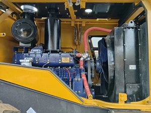 Chargeuse sur pneus SDLG L956F d'occasion de 5 tonnes avec moteur Weichai, boîte de vitesses et pompe - Modèle 2020-2025 - Product Image 3