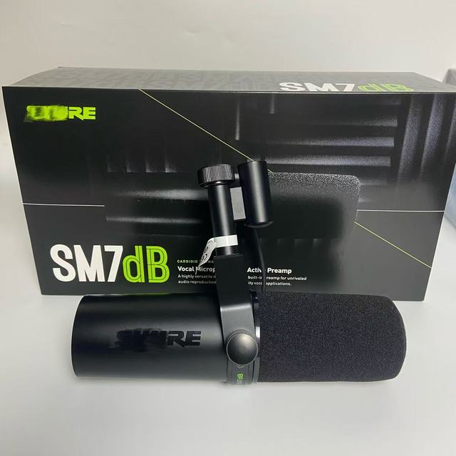 Professional Dynamic Vocal Microphone with Active Preamp for Studio Recording Podcast Streaming Broadcast Wired Mic Best