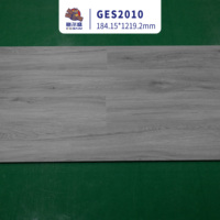 Suelo Vinílico LVT de PVC con Aspecto de Madera, Impermeable, para Casa, Villa u Hotel, Instalación Adhesiva o Suelta