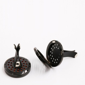 Diffuseur d'huiles essentielles pour voiture 2025 30 mm, en acier inoxydable, avec clip de ventilation, 5 coussinets en feutre, accessoires de voiture - Product Image 5