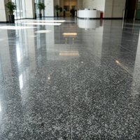 Dalle de granit noir américain UNION Premium, moderne, polie, en pierre naturelle, découpée sur mesure, écologique, légère, pour salle de bain et extérieur.