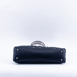 Borsetta in pelle <span class=keywords><strong>nera</strong></span> borchiata-<span class=keywords><strong>Borsa</strong></span> oversize in stile Punk <span class=keywords><strong>con</strong></span> manico ad anello in metallo, <span class=keywords><strong>borsa</strong></span> alla moda da donna - Product Image 4