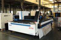 Mesin Pemotong Laser Fiber CNC Ruijie 3000W untuk Plat Logam Cypcut