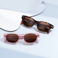 Lunettes de soleil polarisées carrées à monture intégrale noires mates personnalisables avec accent doré, verres photochromiques, protection UV400, légères