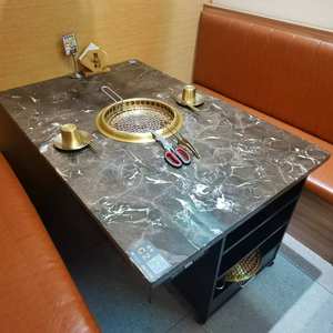 Modi <span class=keywords><strong>yakiniku</strong></span> โต๊ะเตาอั้งโล่เตาถ่านโต๊ะย่างบาร์บีคิวเกาหลีสำหรับร้านอาหาร - Product Image 6