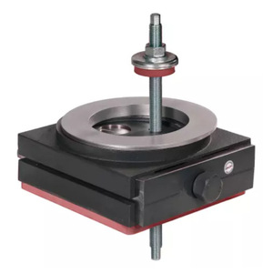 Chaussette de machine ISOLOC UMS-DSA 110x110x80 avec compensation de biseau pour usage industriel - Product Image 2