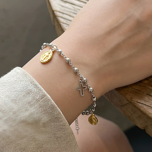 Bracelet en acier inoxydable tendance avec breloques croix et Vierge Marie pour femme, idéal pour la prière et le catholicisme - Product Image 1