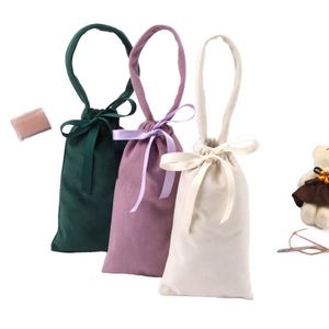 Sac cadeau personnalisé en velours doux et coloré avec cordon de serrage, logo imprimé, pour mariage, fête, bijoux, pochette en velours - Product Image 1