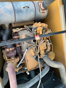 รถขุดตีนตะขาบ Caterpillar CAT323g มือสอง อุปกรณ์หนัก 23 ตัน พร้อมเครื่องยนต์ Cummins และปั๊ม Caterpillar - Product Image 4