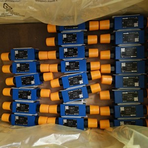 R900481624 Z2FS6-2-4X/2QV ตัวตรวจสอบคันเร่งสำหรับอุปกรณ์อุตสาหกรรม - Product Image 2