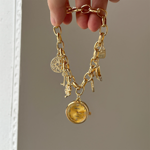 ساعة نسائية أنيقة بسلسلة للارتداء اليومي، متعددة الاستخدامات وسهلة التنسيق، مثالية كهدية لأعياد الميلاد أو الذكرى السنوية - Product Image 1