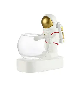 Glowing Astronaut Cocktail Glasses Personalized Bar Decor Luminous Mixed Wine Cup Molecular Smoking Special Juice Drink Tumbler