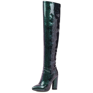 Bottes hautes pour femmes, taille 46, à talon épais, pour l'hiver, en PU brillant effet peau de serpent, longues, jusqu'au-dessus du genou - Product Image 2