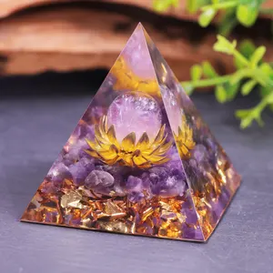 Pirâmide de meditação de energia positiva reiki, com cristais de cura de quartzo, pedras chakra, pirâmide proteção emf