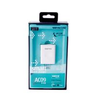 Emballage en carton rigide avec logo personnalisé, laminage mat et gaufrage pour les boîtes de chargeurs de voiture et de câbles USB, fermeture magnétique