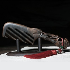 Đẹp Đen Tre Tay Khắc Lược Tùy Chỉnh Gỗ Thủ Công Mỹ Nghệ Sản Xuất Cho Nhà Sử Dụng Có Ý Nghĩa Món Quà Lược - Product Image 3