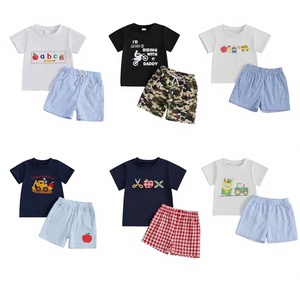 ชุดเสื้อผ้าเด็กขายส่งแบบคละแบบ เสื้อแขนสั้นพร้อมกางเกงขาสั้น ดีไซน์หลากหลาย สีสันผสมผสาน - Product Image 3