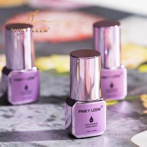 Pinky leem - Pegamento UV de Secado Rápido Morado 1s al por Mayor, Pegamento para Extensión de Pestañas sin Látex de Marca Privada con Lámpara, Adhesivo para Pestañas - Product Image 3
