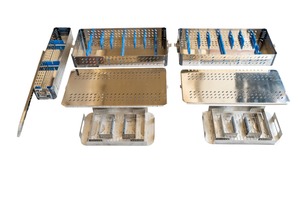 Ensemble de supports de plateau robotisés pour instruments chirurgicaux en acier inoxydable, comprenant 6 instruments EndoWrist + 8 trocars - Product Image 5