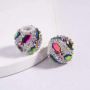 ลูกปัดลูไซต์ประดับด้วยคริสตัลทรงกลมและไข่มุกครึ่งเปลือกในสีผสม  พร้อมสายไข่มุกสีขาวใสสำหรับตกแต่งปากกา - Product Image 3