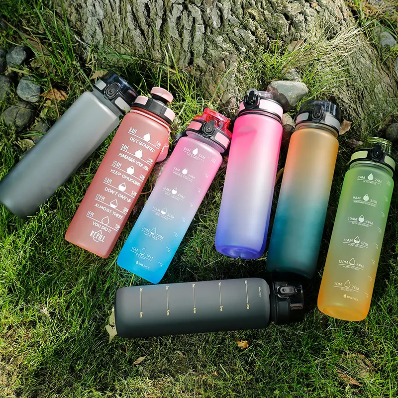 32oz tritan sport gradient plastic water bottles BPA free motivational fitness sports water bottle with lids can be replace