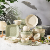 Ensemble de vaisselle en céramique, kit d'assiettes et tasses saines et durables de 12 pouces, design campagnard personnalisable pour hôtels et restaurants