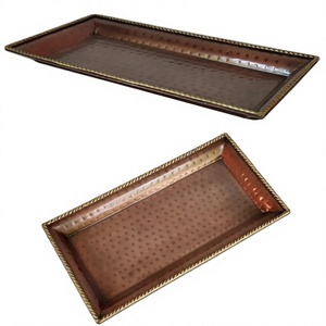 Plateau de service en cuivre classique, écologique, durable, sans BPA, résistant au lave-vaisselle, anti-fuite, pour les fêtes, design martelé, doré - Product Image 1