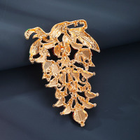 Bros Pin Bunga Wisteria Enamel Kreatif, Bros Pin Anggur Warna Campuran Berbahan Alloy Enamel dan Rhinestone untuk Aksesoris Pakaian