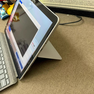 <span class=keywords><strong>Surface</strong></span> go1 <span class=keywords><strong>go2</strong></span> go3 แท็บเล็ต โน้ตบุ๊ก แล็ปท็อป 2-in-1 คอมพิวเตอร์ 10 นิ้ว อะไหล่คอมพิวเตอร์ โต๊ะคอมพิวเตอร์ เคส จอภาพ มือสอง คอร์ i7 ขาตั้ง กระเป๋าเกมมิ่ง - Product Image 3
