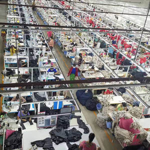 تخفيضات كبيرة سترة بلا أكمام فقاعة الملابس المخصصة في الهواء الطلق البوليستر غطاء محرك السيارة سترة منتفخة طويلة للنساء - Product Image 2