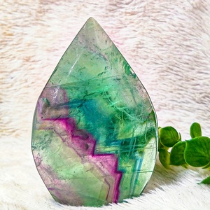 En gros, Cristal de Fluorite Arc-en-ciel poli, en forme de gouttes, plaque gravée, figurine, Totem Anka, Croix Ansata, Art populaire, Décoration d'intérieur - Product Image 4