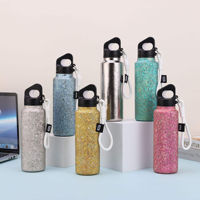 Bouteilles d'eau sportives réutilisables avec logo personnalisé, 20 oz, double paroi isolée en titane, boîte cadeau portable avec sangle de transport et couvercle rabattable, pour cadeaux