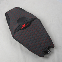 Housse de Selle en Cuir Fibre de Carbone Daim Brodée Logo Personnalisé OEM GANE, Accessoire Moto Adapté au Honda XADV