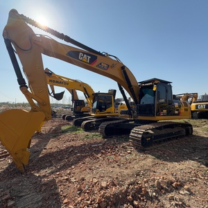 เครื่องยนต์ทรงพลัง 156 กิโลวัตต์ สำหรับงานขุดเหมือง รถขุดไฮดรอลิก CAT330D2L ขนาด 30 ตัน ยี่ห้อแคตเตอร์พิลลาร์ มือสอง พร้อมมอเตอร์ปั๊มเกียร์ ผลิตในญี่ปุ่น - Product Image 3