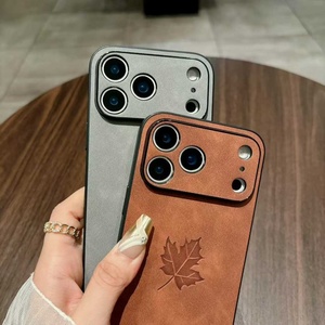 Custodia per Telefono Personalizzata in Pelle PU con Design a Foglia d'Acero per <span class=keywords><strong>iPhone</strong></span> 16 Pro Max 17 Air 15 14 Plus 13 12 11 Pro - Product Image 2