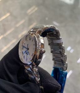 Relojes de Lujo para Mujer en Acero Inoxidable - Diseño Elegante - Product Image 3