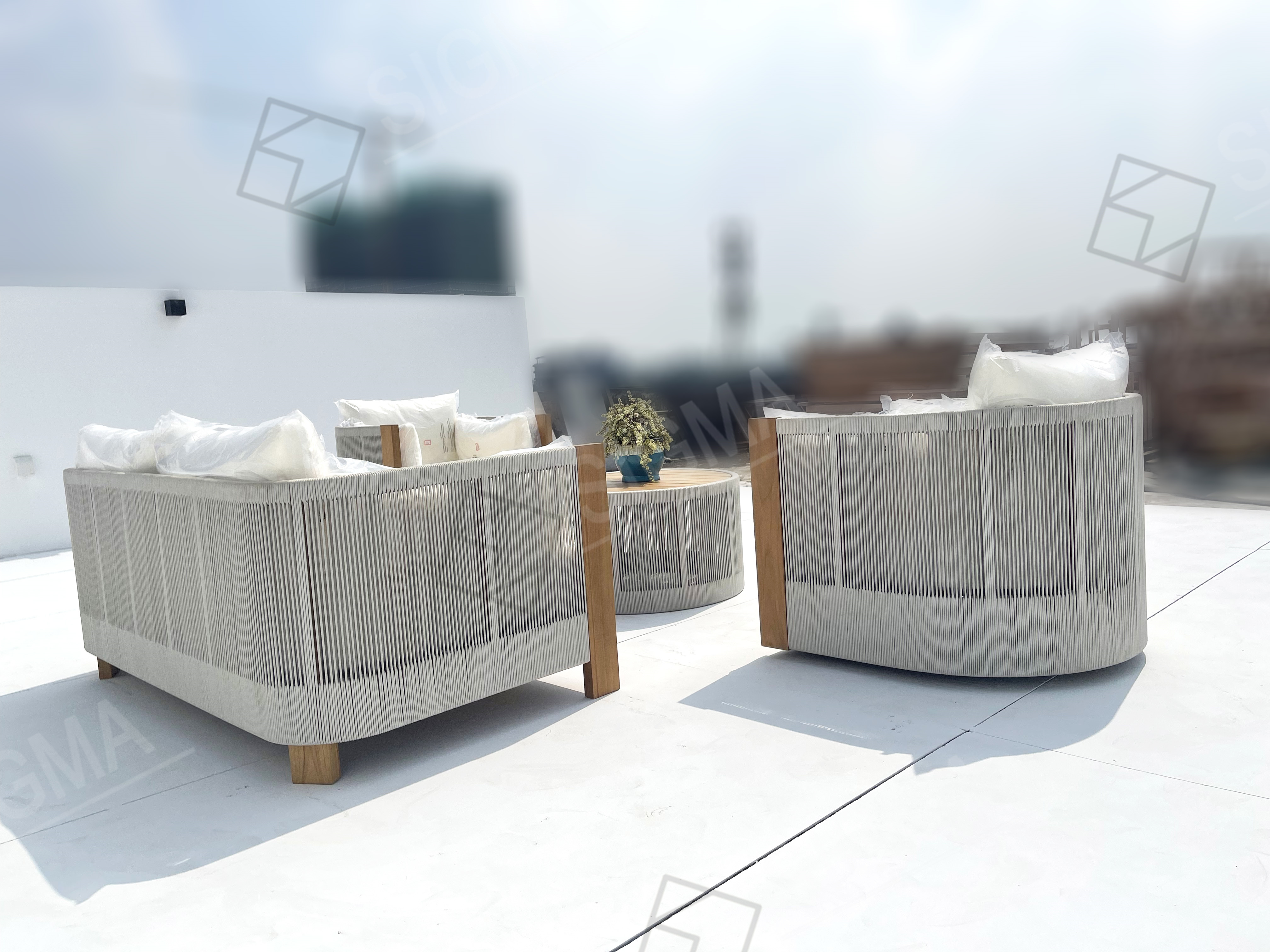 Modern New Design Luxury Outdoor Furniture Set Teak Wood Frame Comfortable All Weather Rope Garden Single Sofa