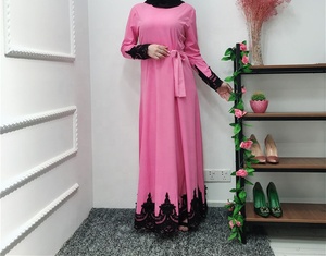 Vêtements islamiques à porter quotidiennement, robes musulmanes <span class=keywords><strong>pour</strong></span> <span class=keywords><strong>jeunes</strong></span> femmes, abaya plissée à manches en dentelle <span class=keywords><strong>pour</strong></span> femmes - Product Image 3
