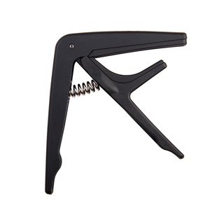 คาโป้กีตาร์พลาสติกเหล็กคุณภาพสูงหลากสีแบบพกพาสำหรับกีตาร์โปร่งและกีตาร์ไฟฟ้าจากโรงงานขายส่ง - Product Image 4